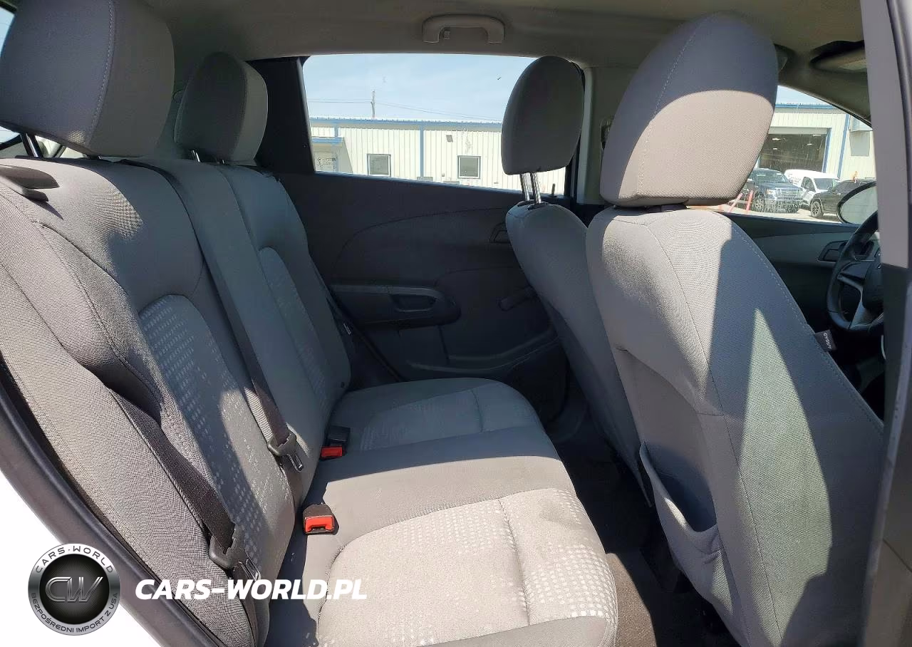 2015 Chevrolet Sonic Ls VIN:1G1JA6SH8F4198005 - 10