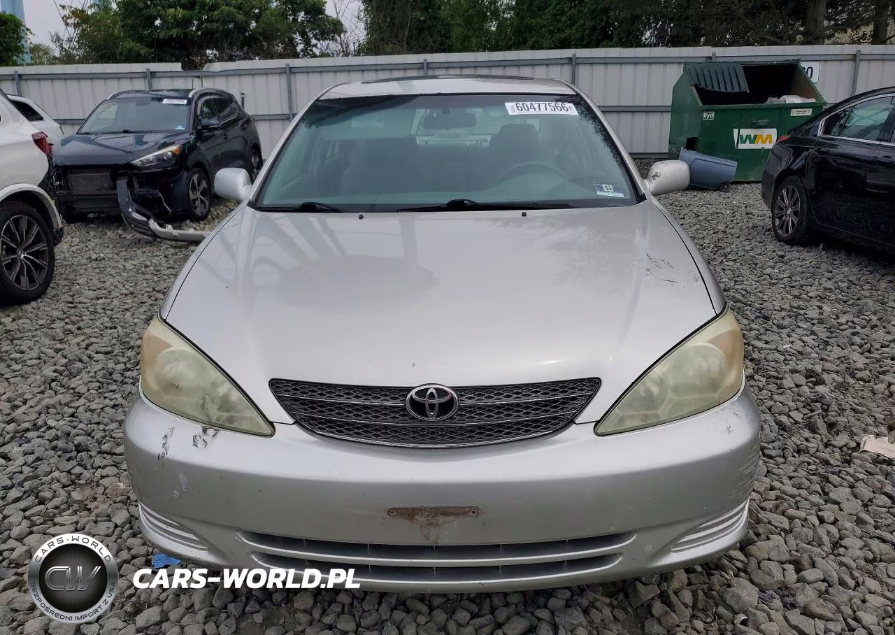 2002 Toyota Camry Le VIN:4T1BE32KX2U007250 - 5