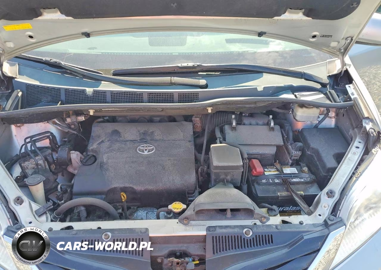 2011 Toyota Sienna Le 8-Passenger VIN:5TDKK3DC0BS053323 - 12
