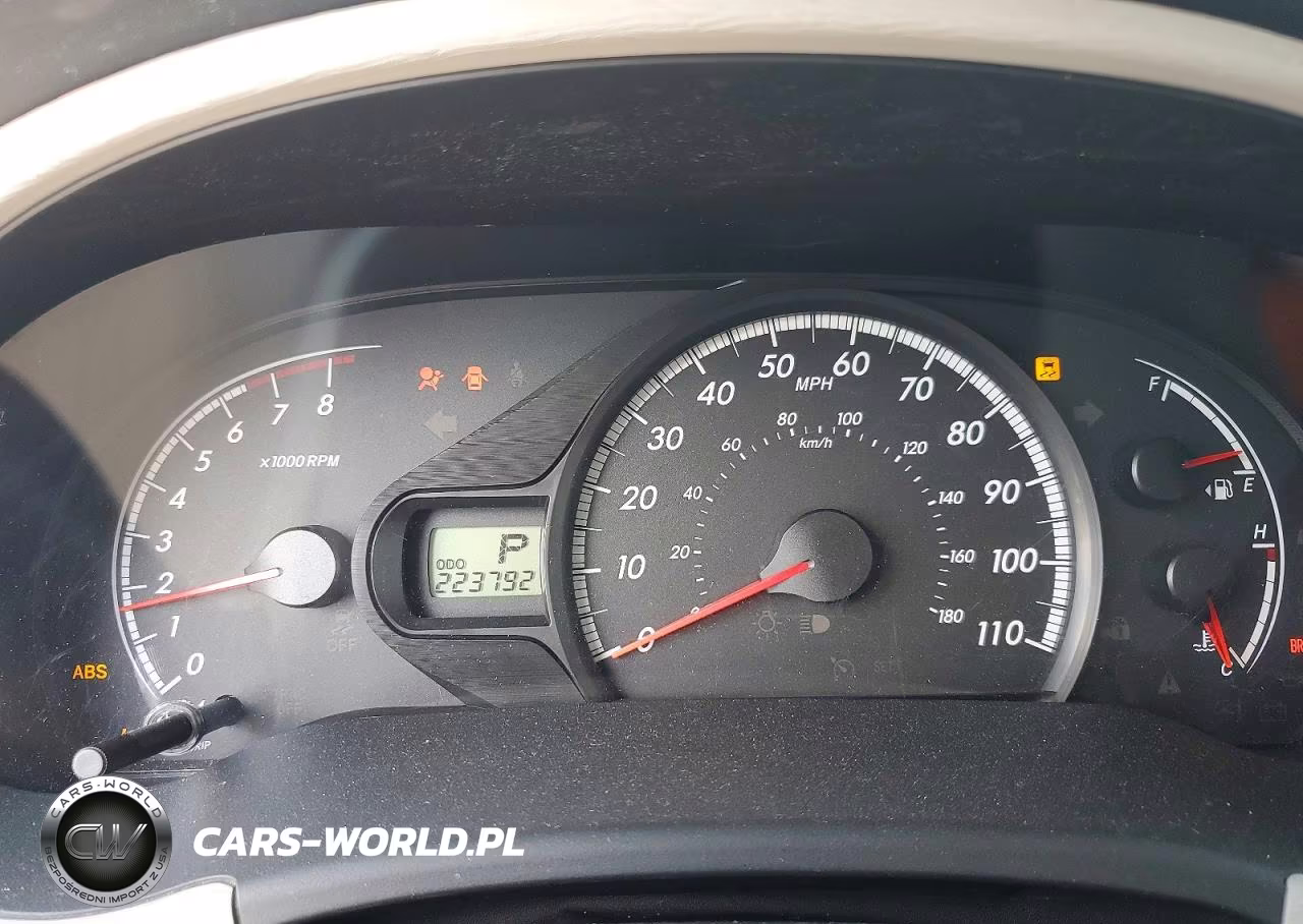 2011 Toyota Sienna Le 8-Passenger VIN:5TDKK3DC0BS053323 - 9