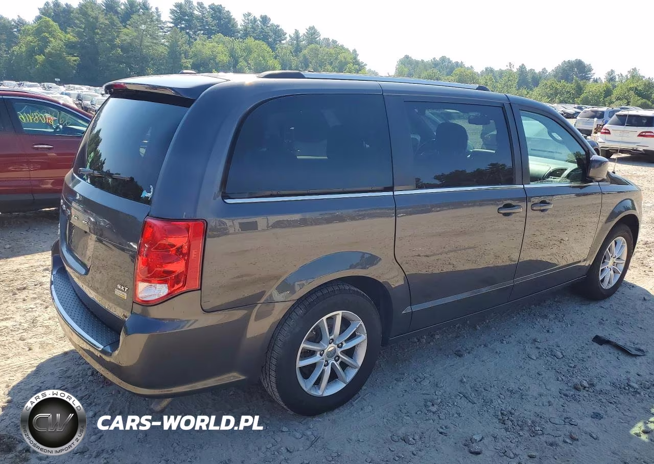 2019 Dodge Grand Caravan Sxt VIN:2C4RDGCG3KR777102 - 3