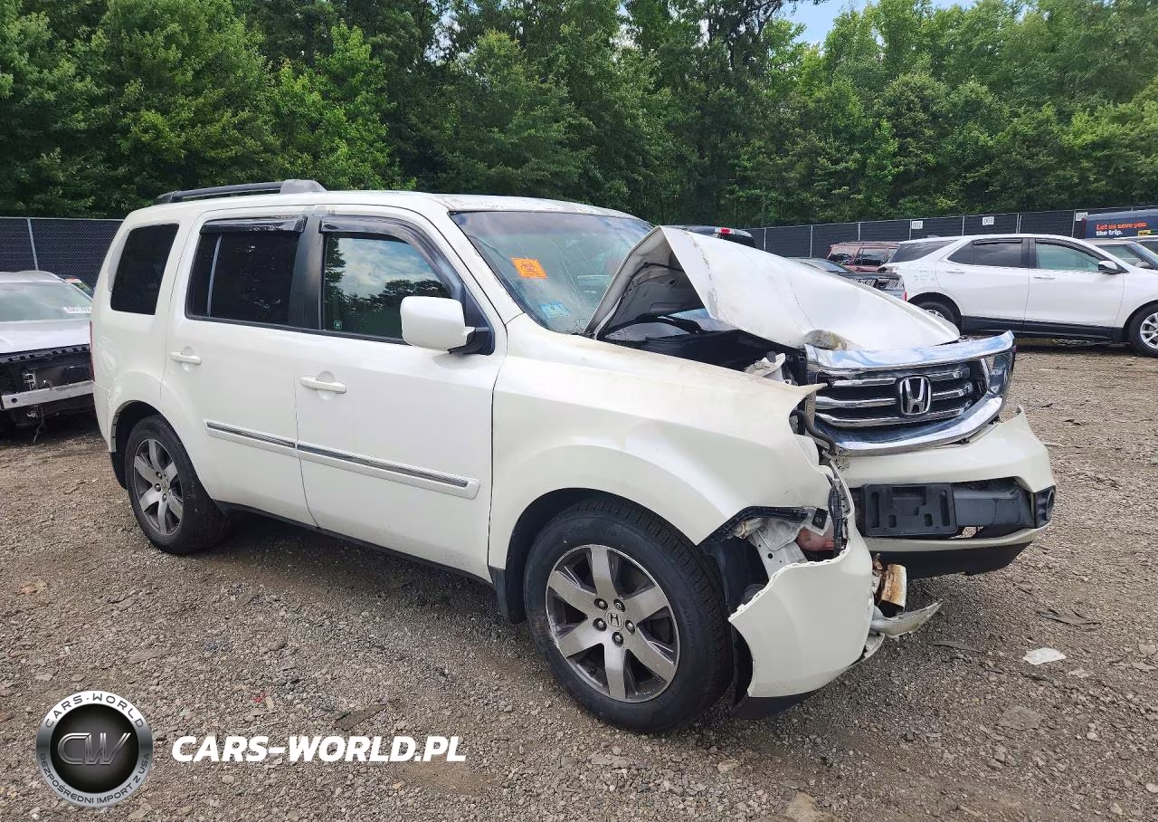 2012 Honda Pilot Touring VIN:5FNYF4H95CB018155 - 4