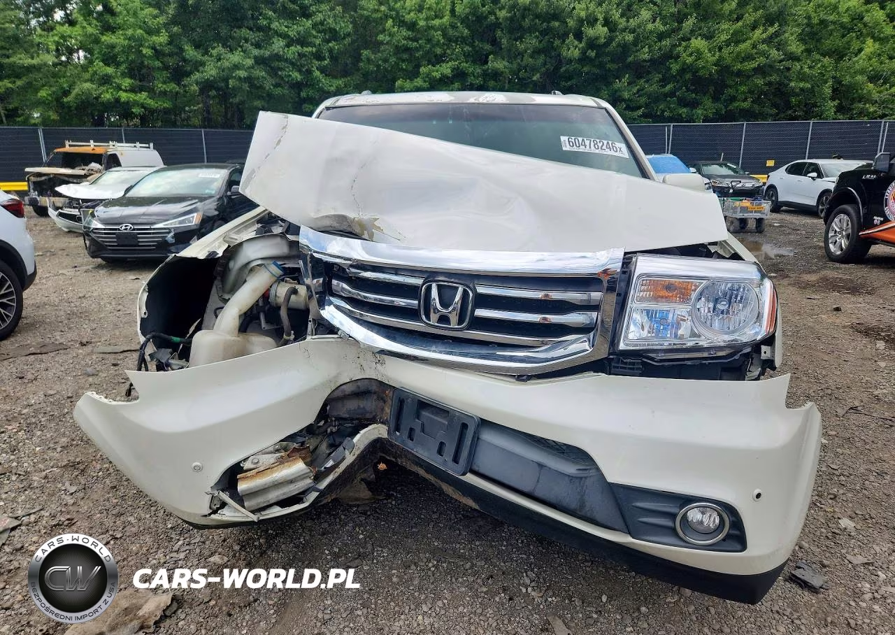 2012 Honda Pilot Touring VIN:5FNYF4H95CB018155 - 5