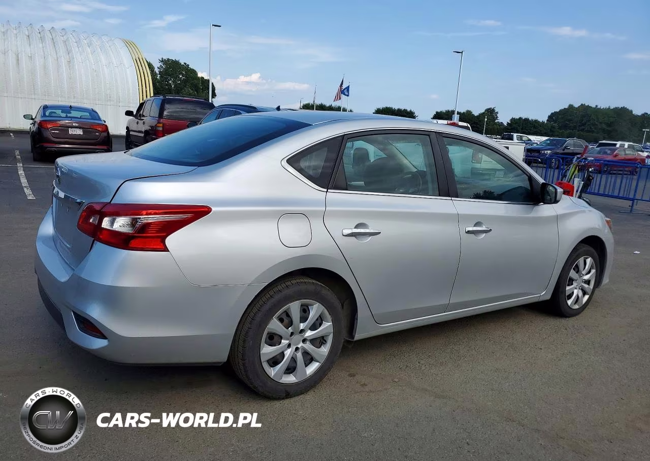 2019 Nissan Sentra S VIN:3N1AB7AP5KY244211 - 3