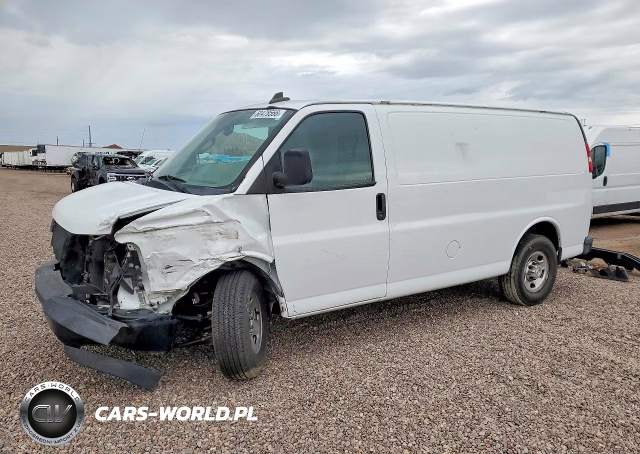 2020 Chevrolet Express G2500