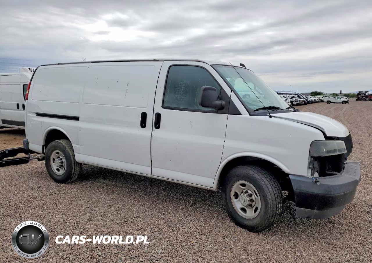 2020 Chevrolet Express G2500 VIN:1GCWGAFG1L1213991 - 4