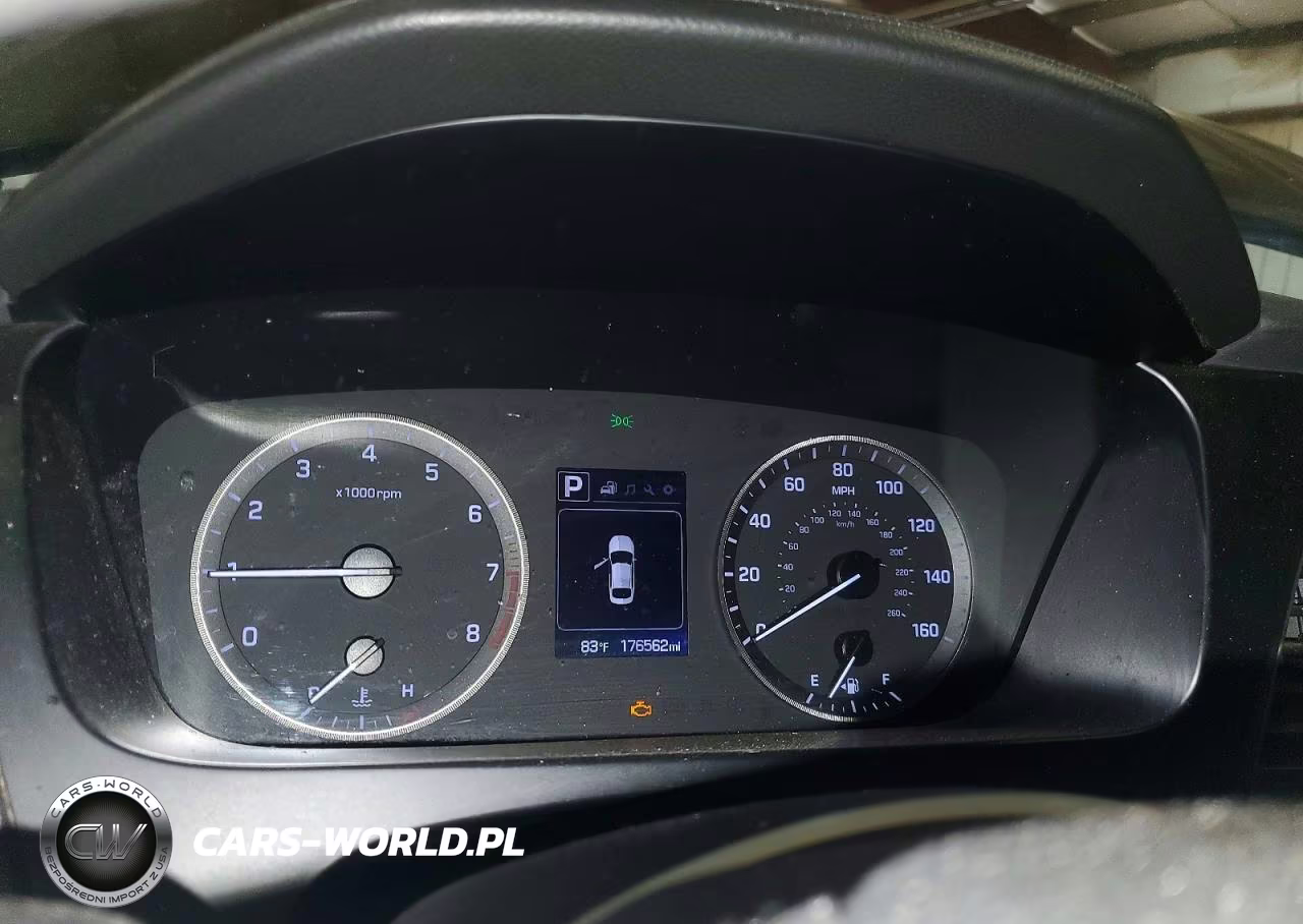 2015 Hyundai Sonata Sport VIN:5NPE34AFXFH120228 - 9