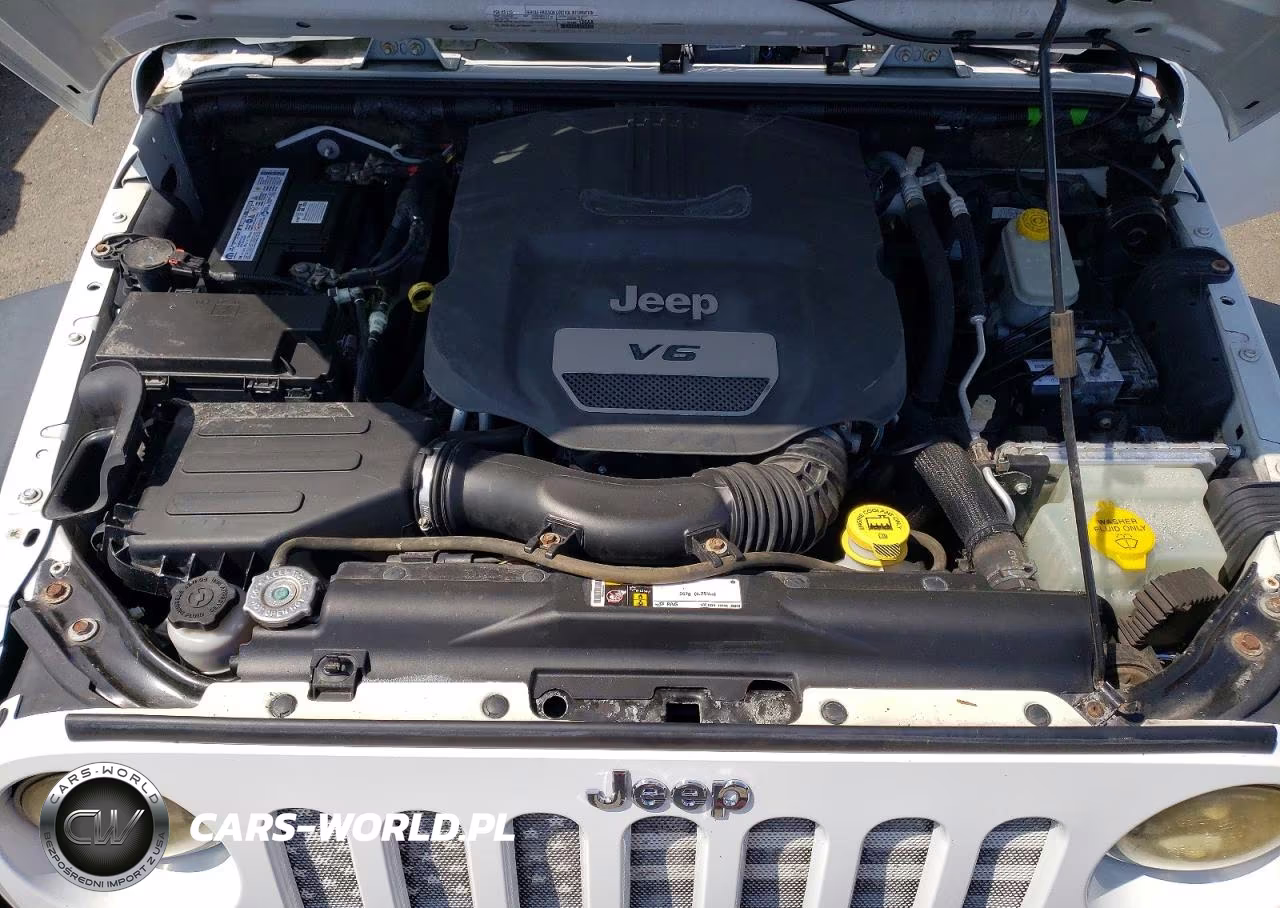 2015 Jeep Wrangler Unlimited Sport VIN:1C4HJWDG0FL767882 - 11