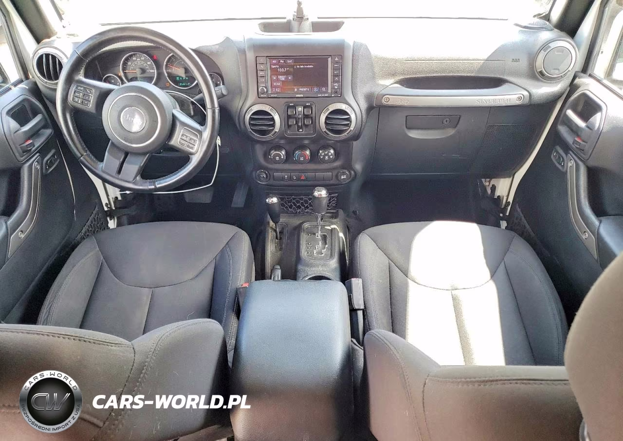 2015 Jeep Wrangler Unlimited Sport VIN:1C4HJWDG0FL767882 - 8