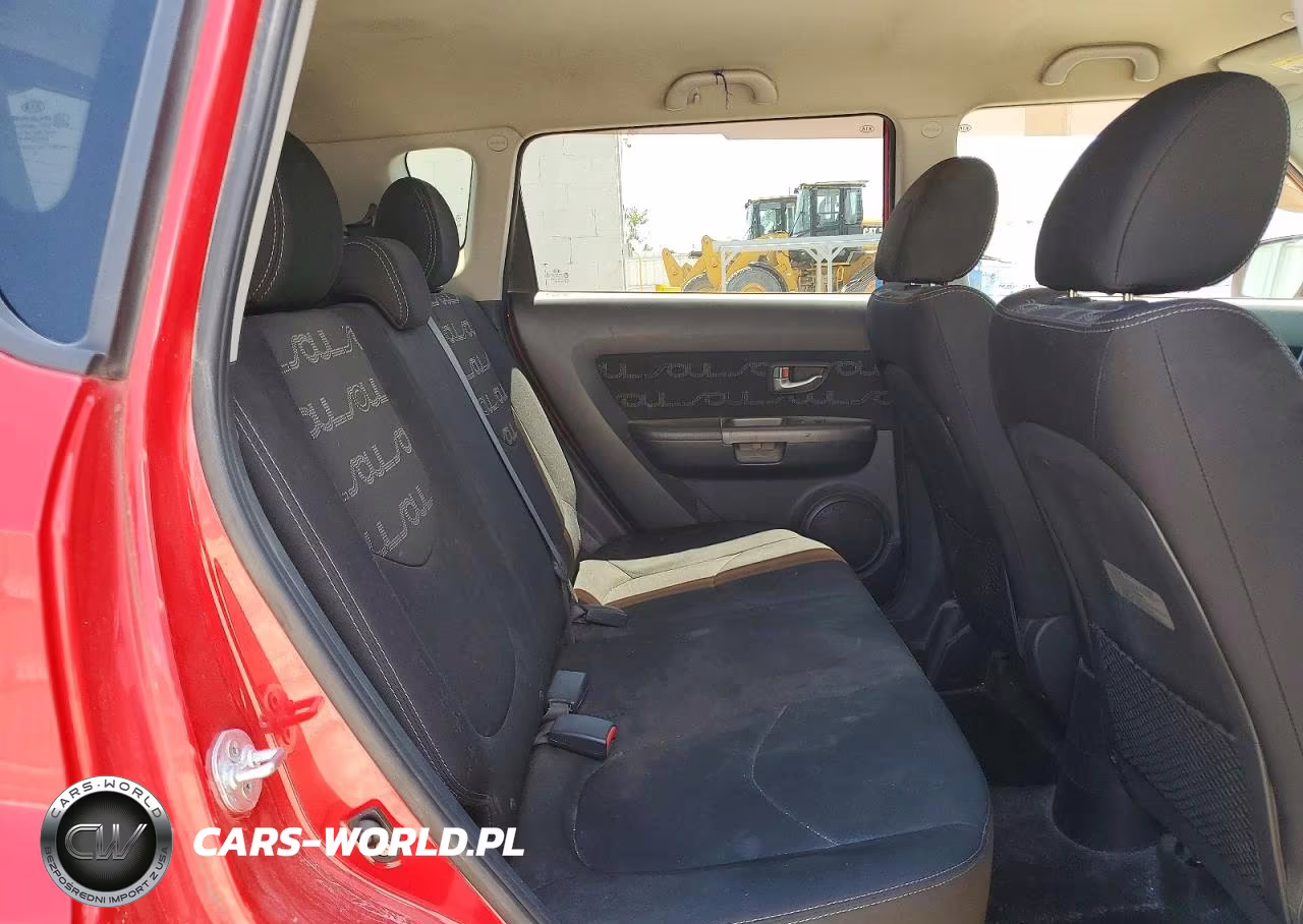 2012 Kia Soul + VIN:KNDJT2A65C7449731 - 10