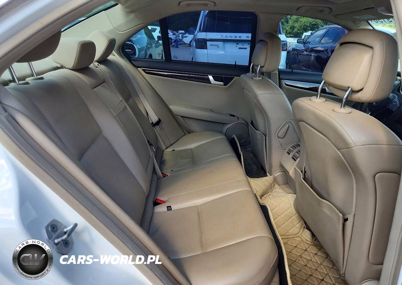 2014 Mercedes-Benz C 250 VIN:WDDGF4HB2EG192522 - 10