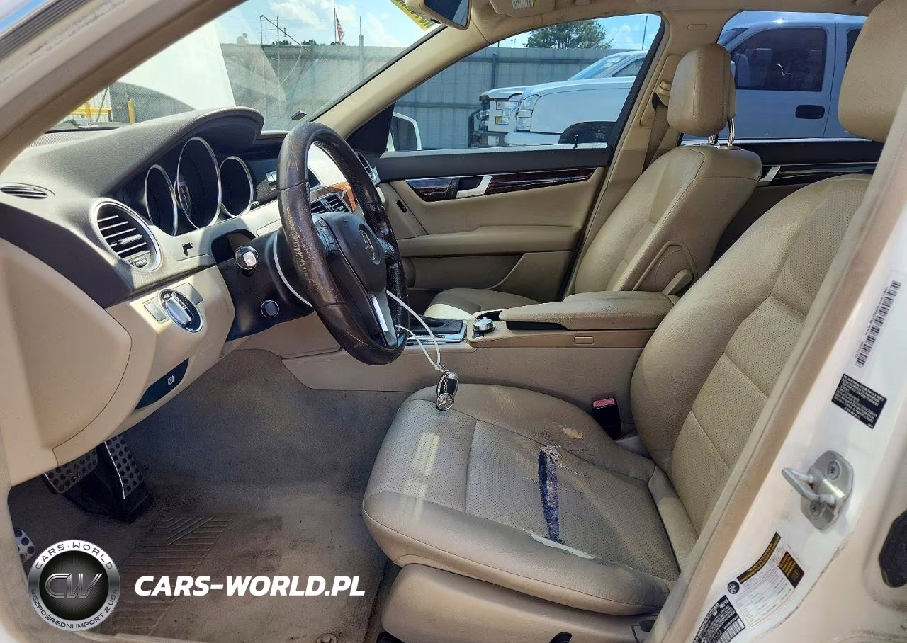 2014 Mercedes-Benz C 250 VIN:WDDGF4HB2EG192522 - 7