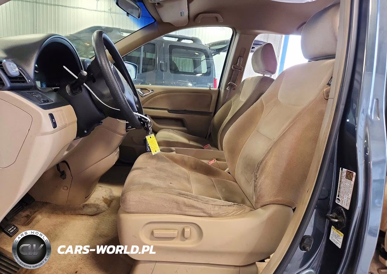 2005 Honda Odyssey VIN:5FNRL38465B400595 - 7