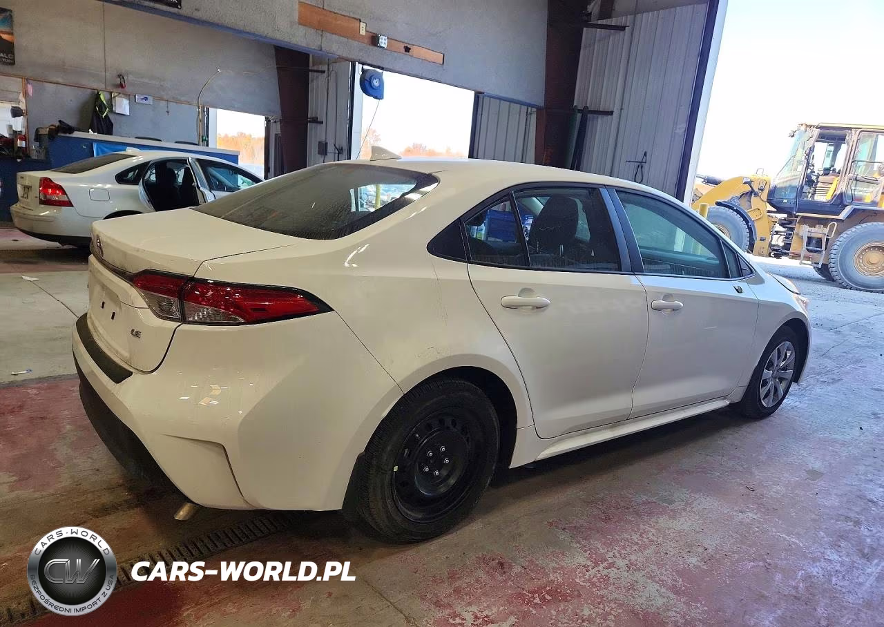 2026 Toyota Corolla Le VIN:5YFB4MDE0TP433421 - 3
