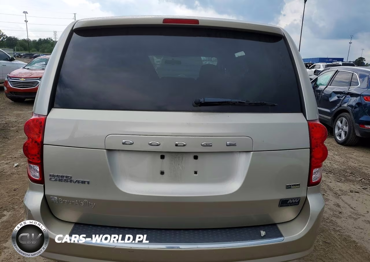 2013 Dodge Grand Caravan Sxt VIN:2C4RDGCG3DR661563 - 6