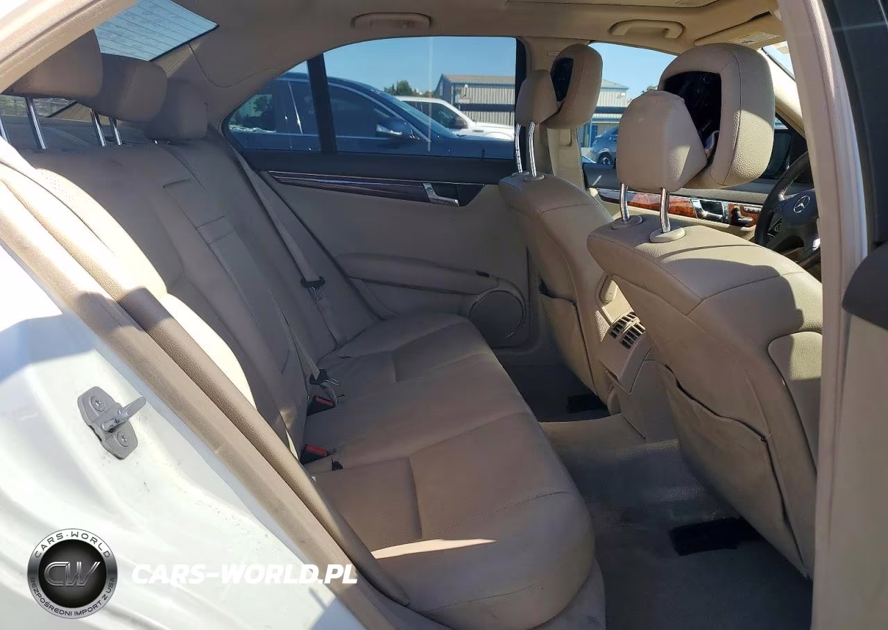 2009 Mercedes-Benz C 300 VIN:WDDGF54X79R081322 - 10