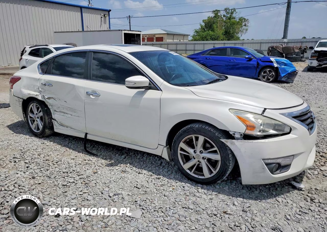 2013 Nissan Altima 2.5 VIN:1N4AL3AP7DN421527 - 4