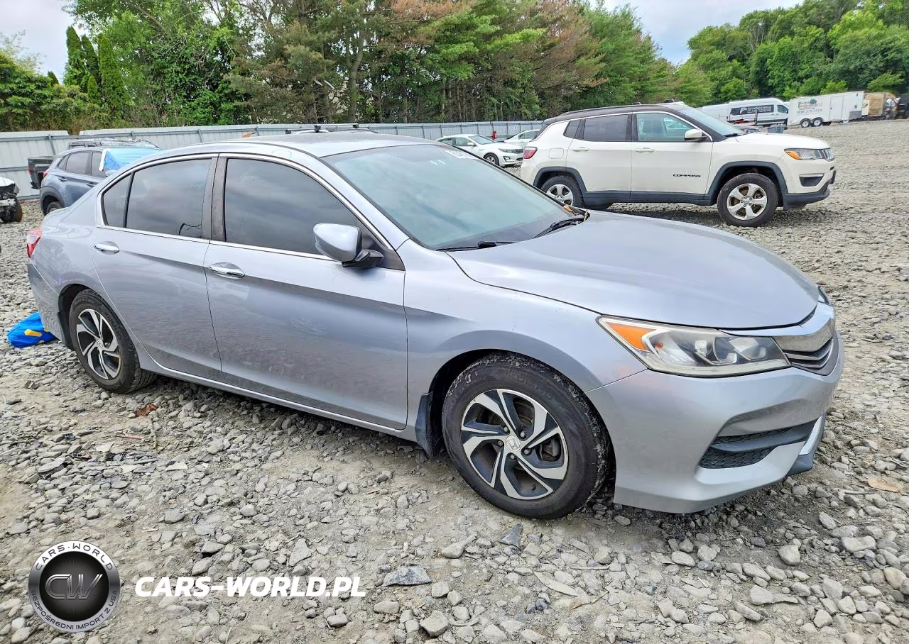 2017 Honda Accord Lx VIN:1HGCR2F38HA258130 - 4