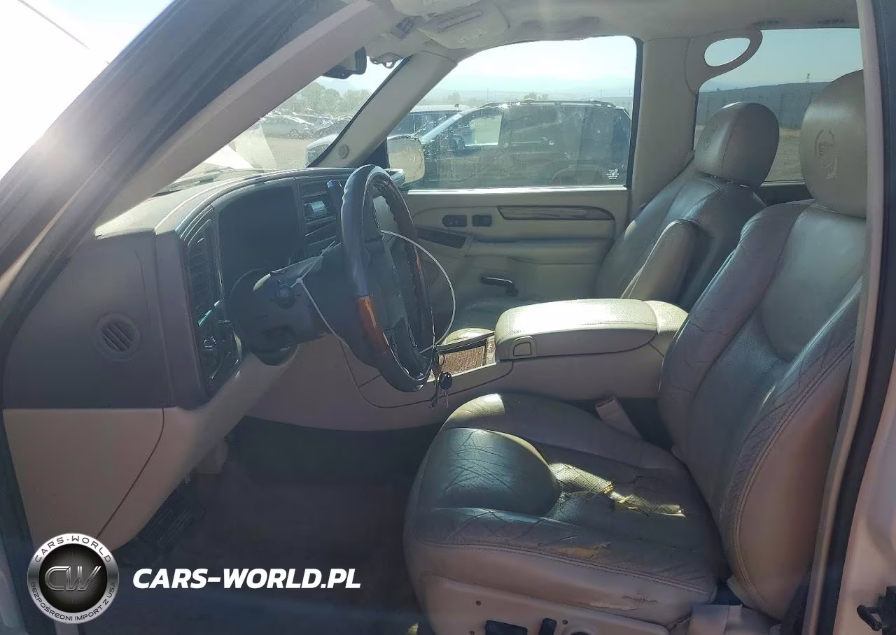 2003 Cadillac Escalade Luxury VIN:1GYEK63N03R129022 - 7