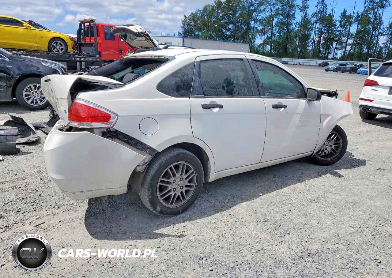 2011 Ford Focus Se VIN:1FAHP3FN2BW152810 - 3