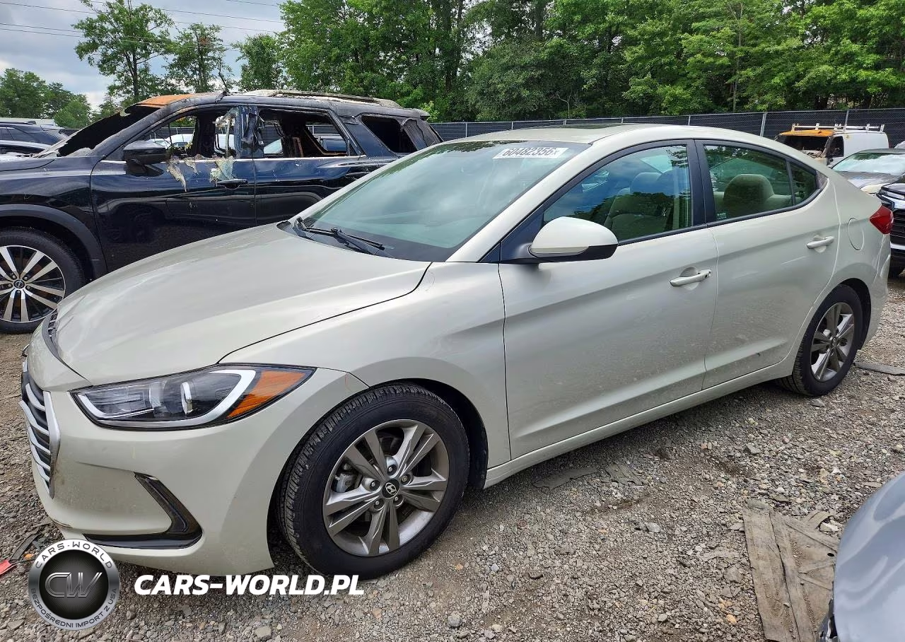 2018 Hyundai Elantra Value Edition VIN:5NPD84LF0JH306413 - 1