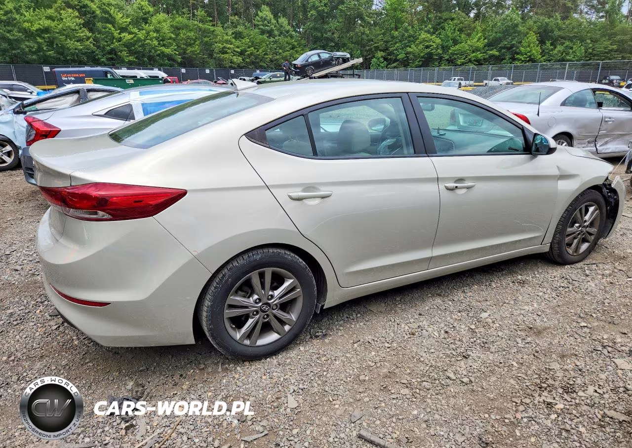 2018 Hyundai Elantra Value Edition VIN:5NPD84LF0JH306413 - 3