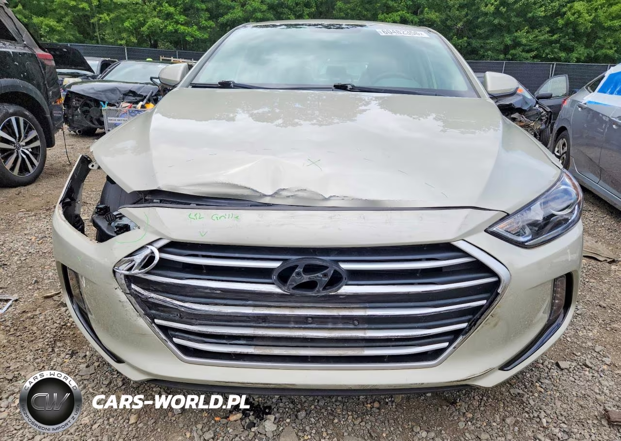2018 Hyundai Elantra Value Edition VIN:5NPD84LF0JH306413 - 5