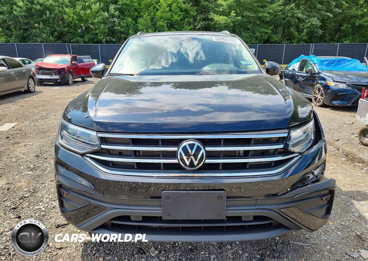 2024 Volkswagen Tiguan Se VIN:3VVMB7AX1RM074829 - 5
