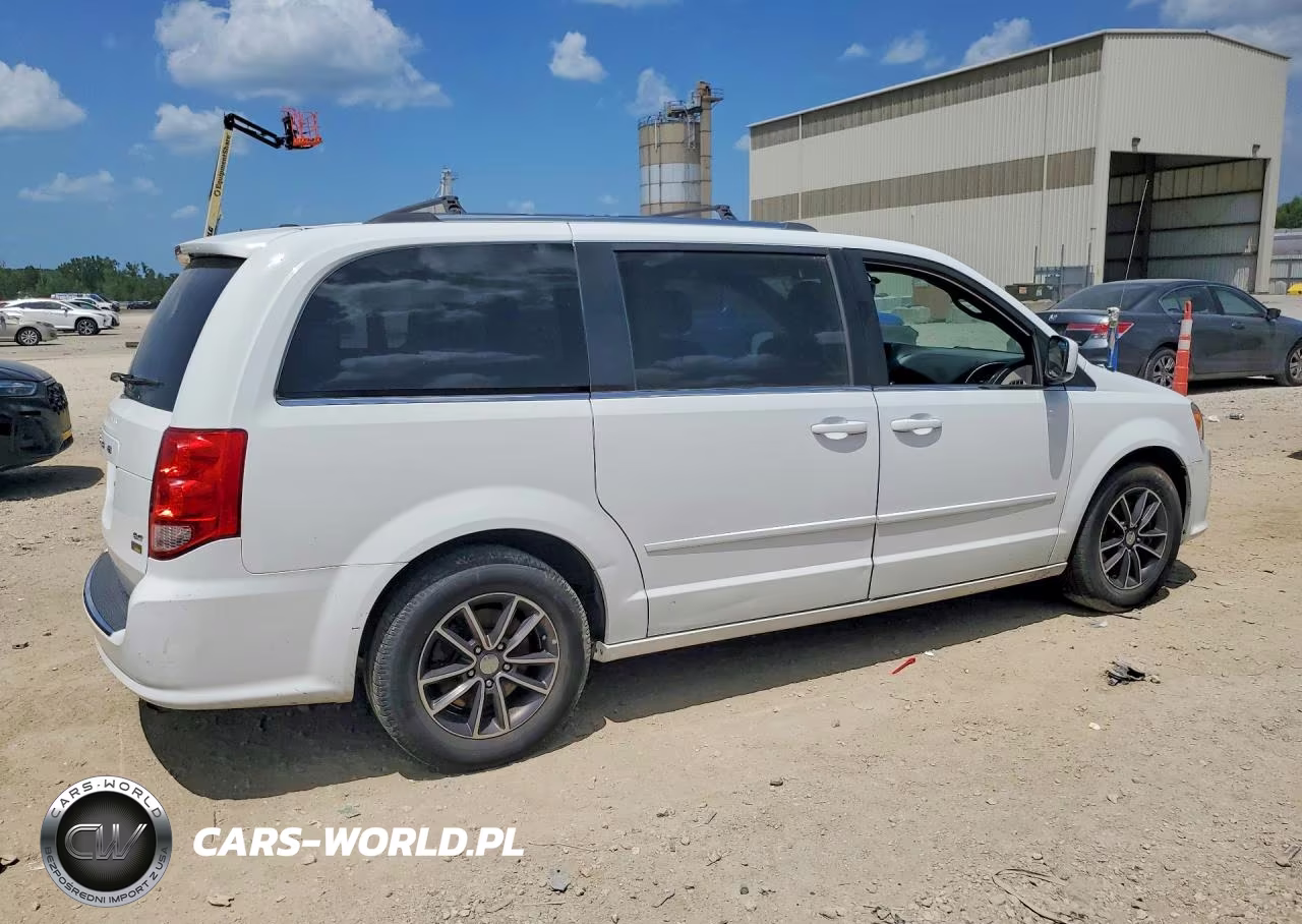 2017 Dodge Grand Caravan Sxt VIN:2C4RDGCGXHR842634 - 3