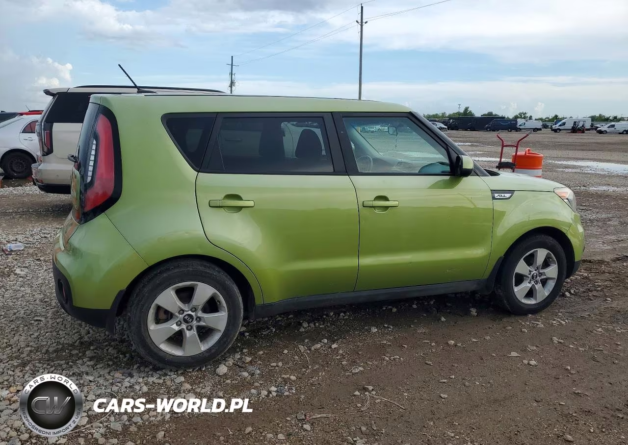 2018 Kia Soul Base VIN:KNDJN2A25J7892627 - 3