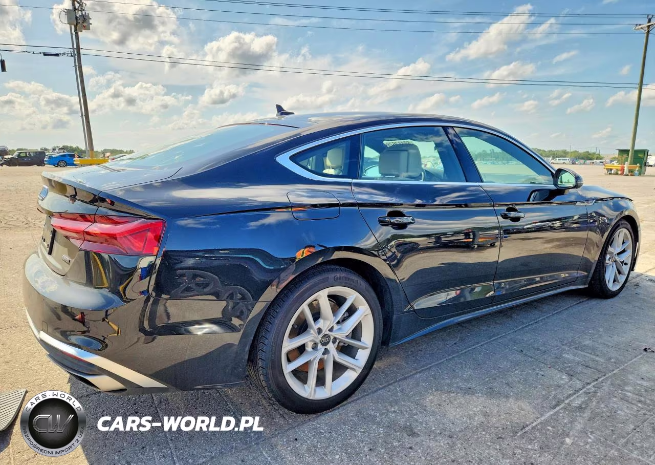 2024 Audi A5 Premium Plus 45 VIN:WAUFACF56RA020785 - 3