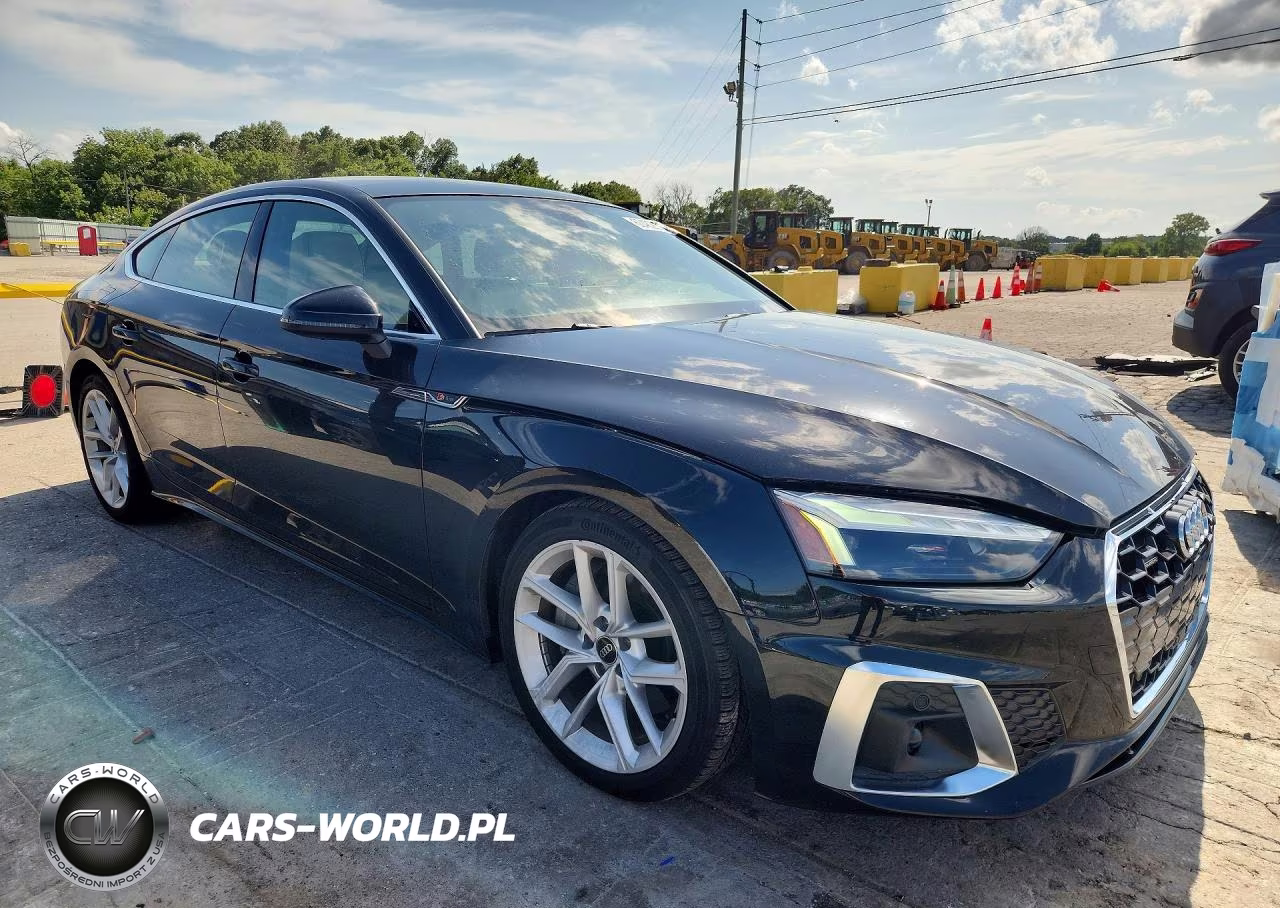 2024 Audi A5 Premium Plus 45 VIN:WAUFACF56RA020785 - 4