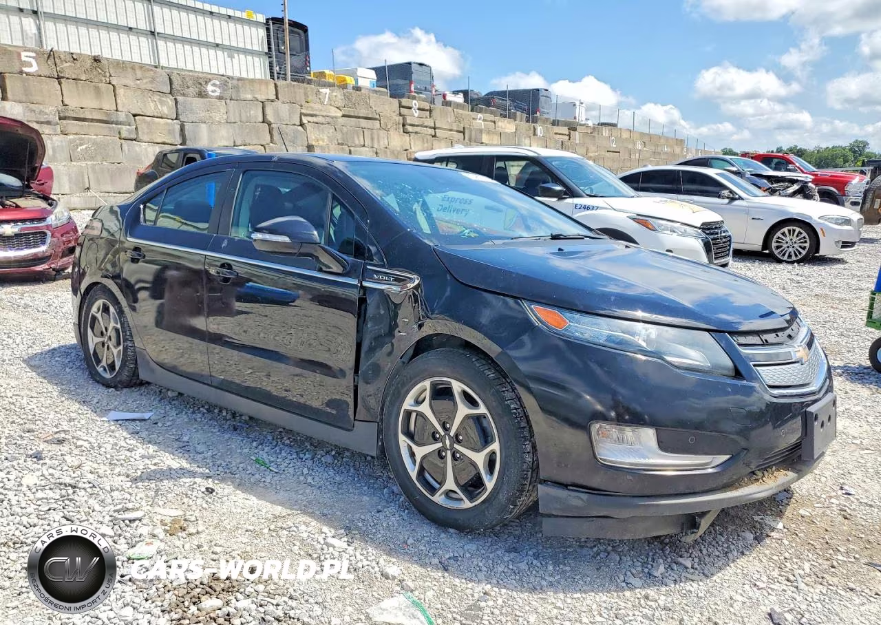 2015 Chevrolet Volt VIN:1G1RD6E49FU141895 - 4
