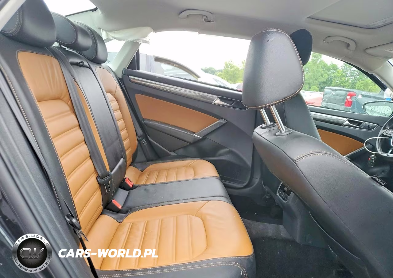 2018 Volkswagen Passat Sel Premium VIN:1VWCA7A33JC041733 - 10