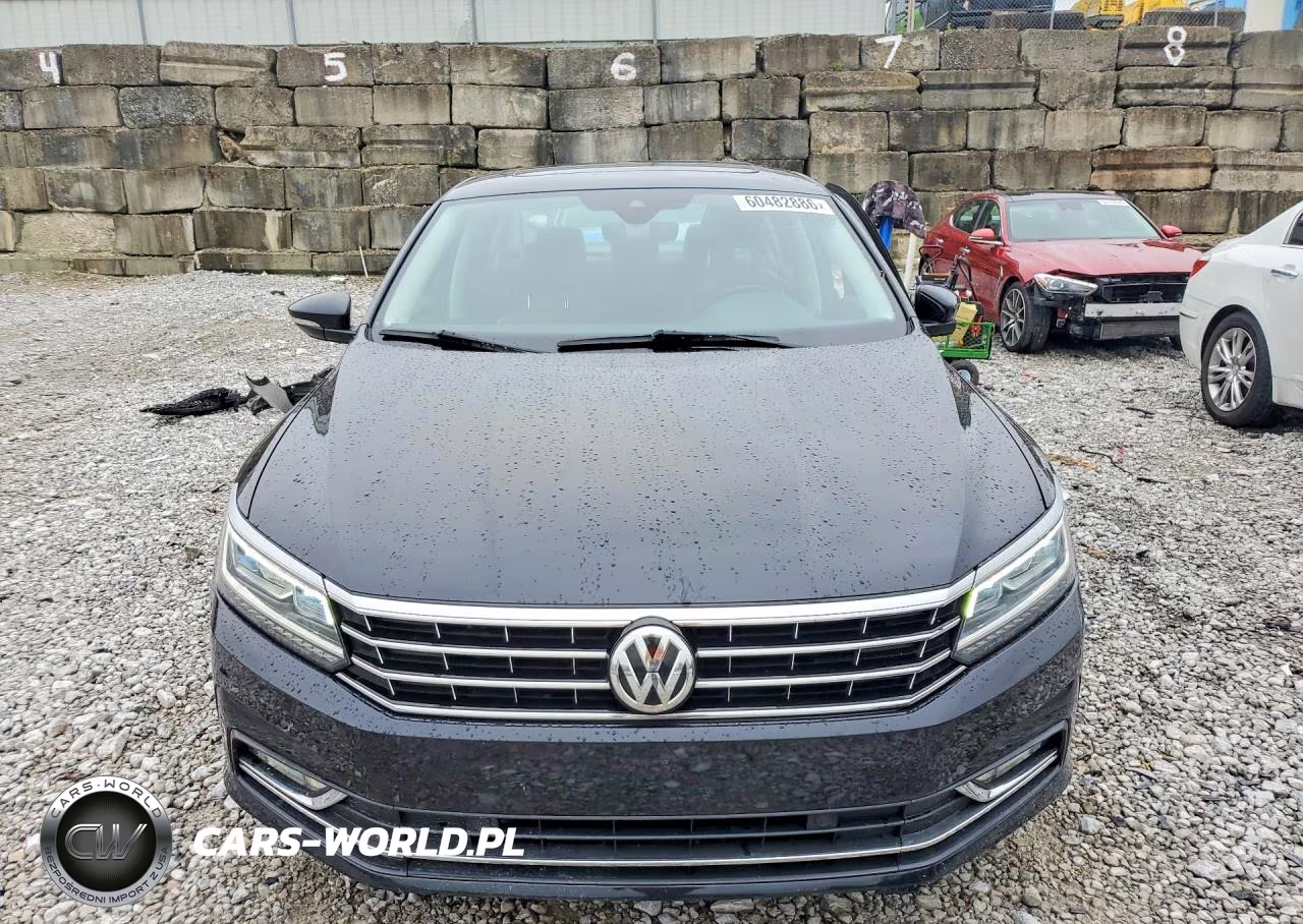 2018 Volkswagen Passat Sel Premium VIN:1VWCA7A33JC041733 - 5