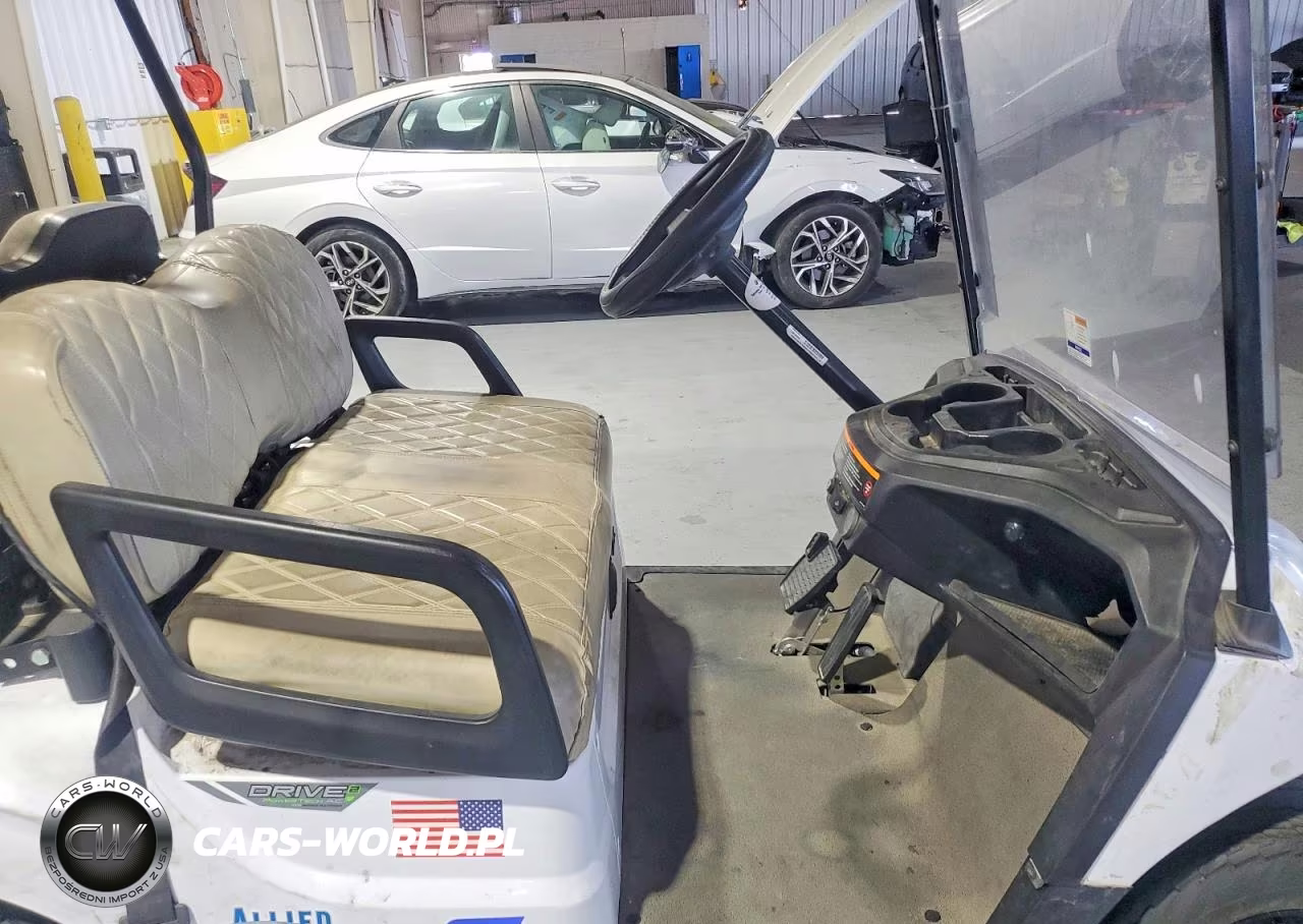 2022 Yamaha Golf Cart VIN:00000000J0E501878 - 5