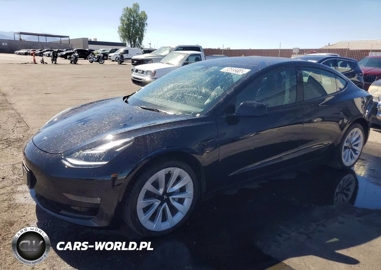 2022 Tesla Model 3 – zdjęcie 1 z 12