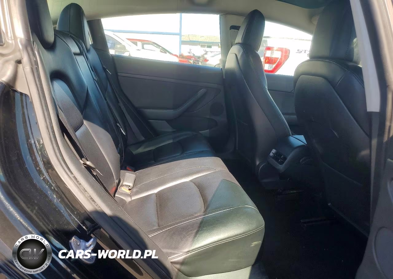 2022 Tesla Model 3 VIN:5YJ3E1EB8NF305124 - 10