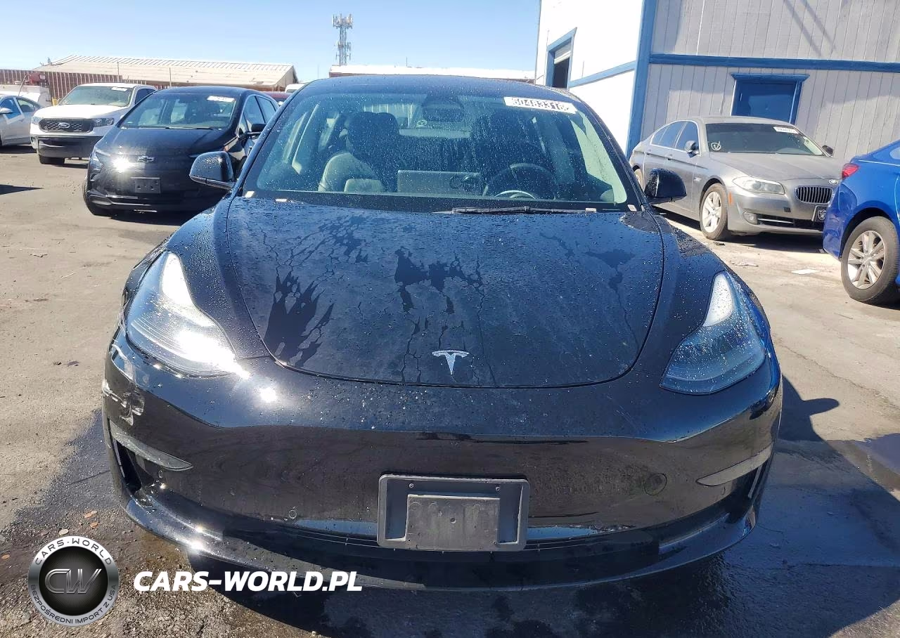 2022 Tesla Model 3 VIN:5YJ3E1EB8NF305124 - 5
