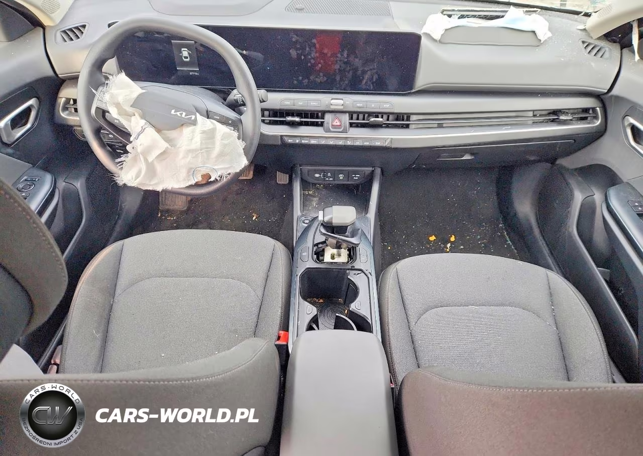 2025 Kia K4 Lxs VIN:3KPFT4DE7SE141687 - 8