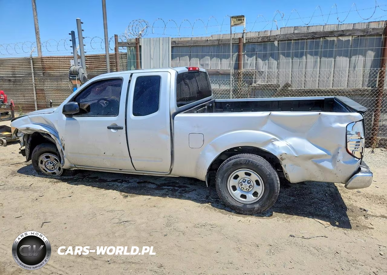 2015 Nissan Frontier S VIN:1N6BD0CT8FN768918 - 2