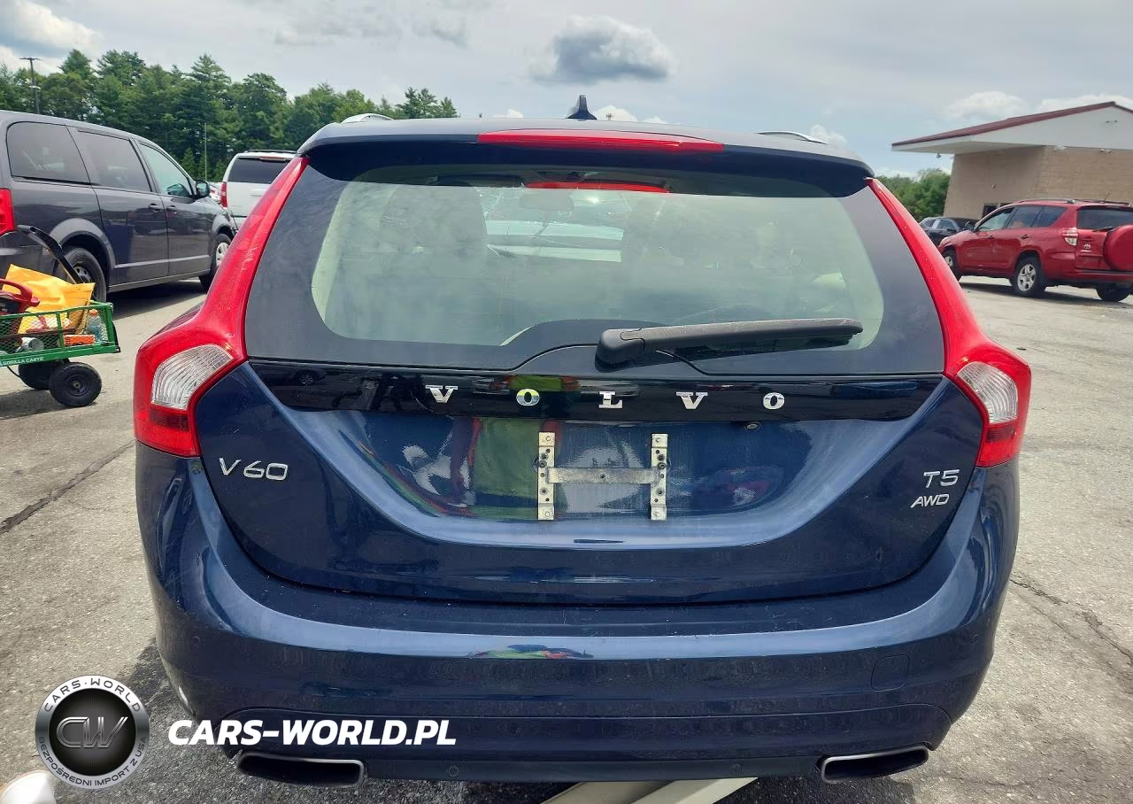 2015 Volvo V60 Premier+ VIN:YV1612SC1F1191533 - 6