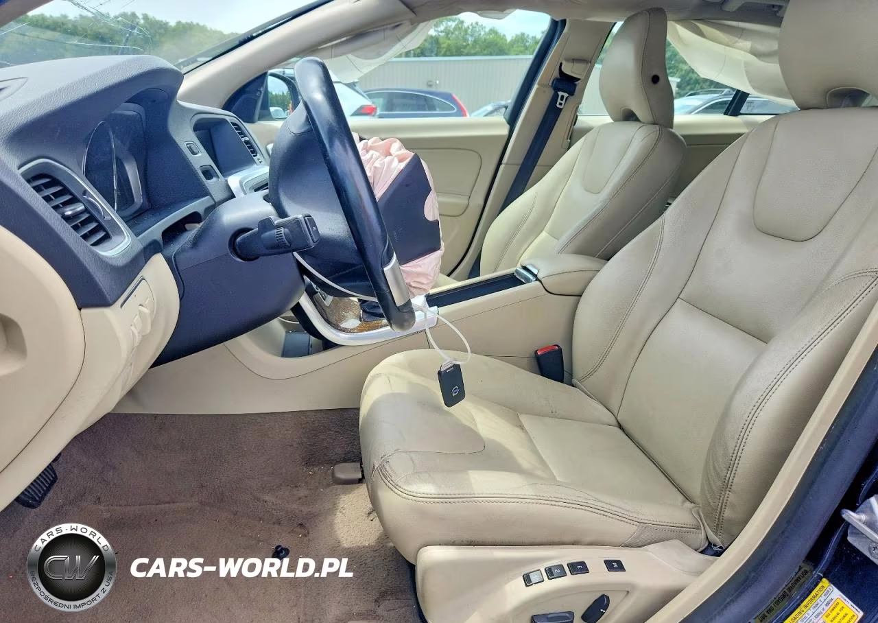 2015 Volvo V60 Premier+ VIN:YV1612SC1F1191533 - 7