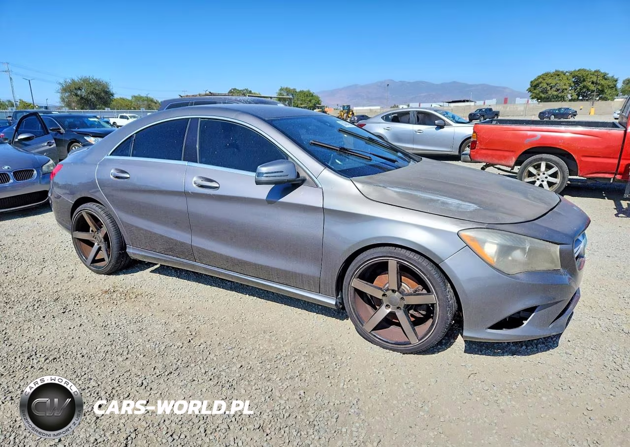 2016 Mercedes-Benz Cla 250 VIN:WDDSJ4EB4GN332355 - 4