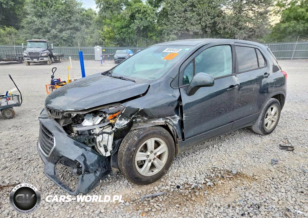 2020 Chevrolet Trax VIN:3GNCJKSB2LL205323 - 1