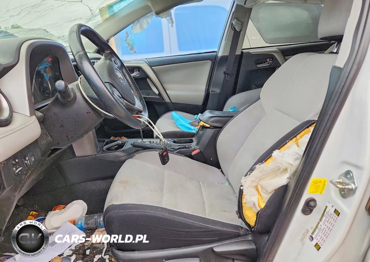 2018 Toyota Rav4 Xle VIN:2T3WFREV4JW445078 - 7