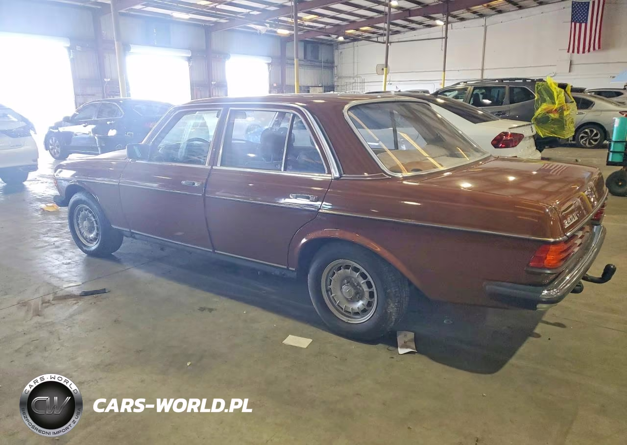 1984 Mercedes-Bez 240D VIN:WDB1231231A136864 - 2