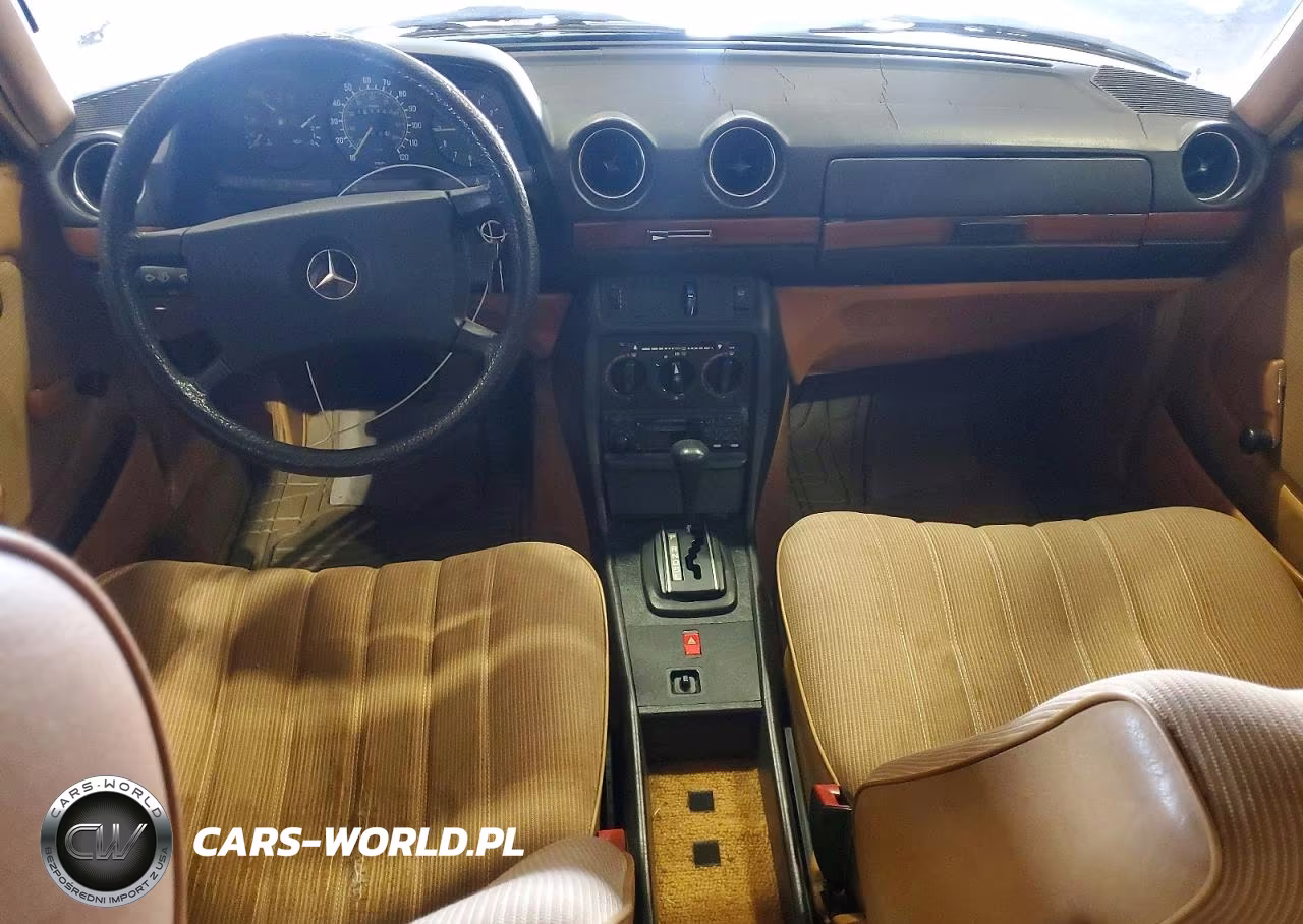 1984 Mercedes-Bez 240D VIN:WDB1231231A136864 - 8