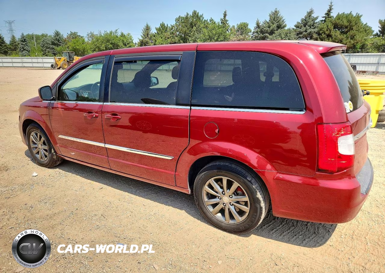 2015 Chrysler Town & Country S VIN:2C4RC1HG2FR754439 - 2