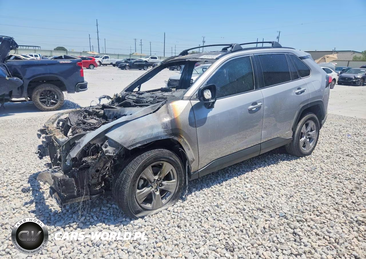 2022 Toyota Rav4 Le – zdjęcie 1 z 11